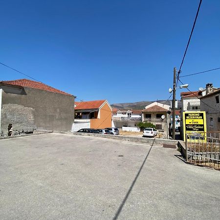 Villa Lucica Trogir Exterior photo